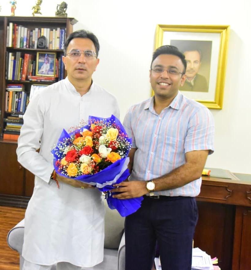Pravin Kaushal with Shri Jitin Prasada at his residence in New Delhi.